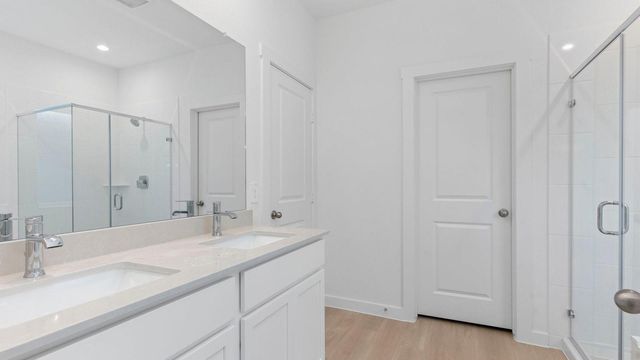 6818 Canyon Breeze Drive, Rosenberg, TX 77471