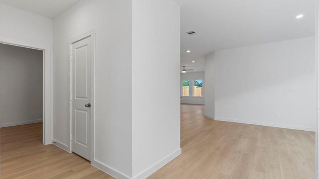 6818 Canyon Breeze Drive, Rosenberg, TX 77471