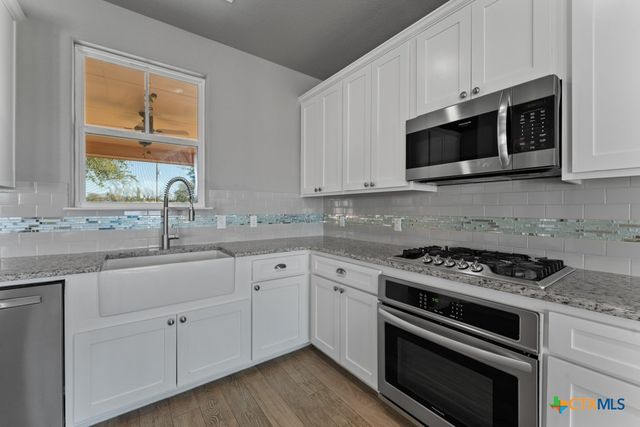 160 Red Stag Court, Lampasas, TX 76550