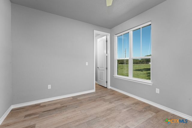 160 Red Stag Court, Lampasas, TX 76550