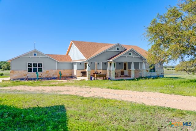 160 Red Stag Court, Lampasas, TX 76550