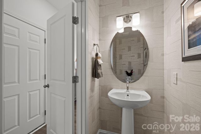 2226 Gladwyne Place, Charlotte, NC 28269