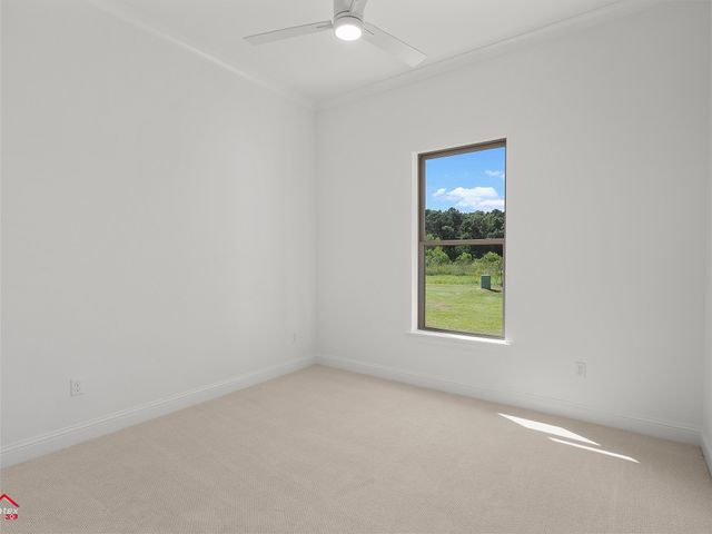 37 Turtle Creek Drive, Benton, LA 71006