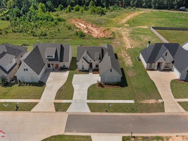 37 Turtle Creek Drive, Benton, LA 71006