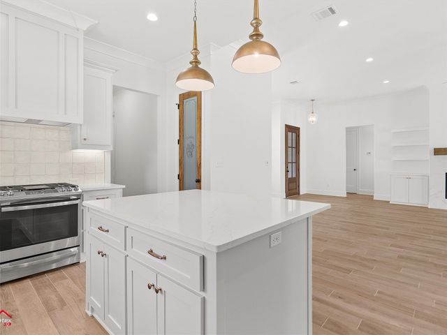 37 Turtle Creek Drive, Benton, LA 71006