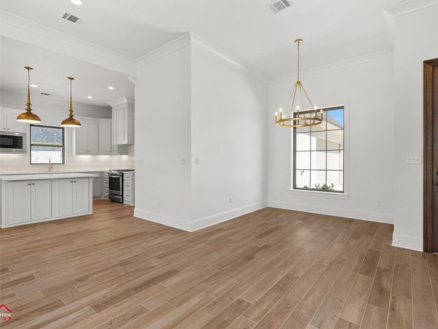 37 Turtle Creek Drive, Benton, LA 71006