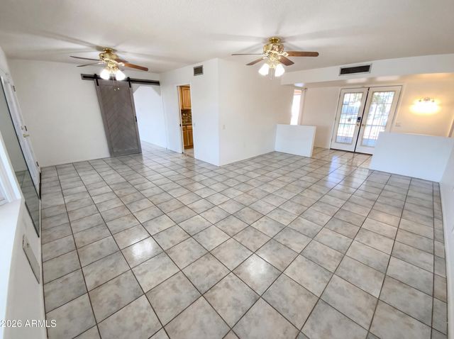 13613 N BUCCANEER Way, Sun City, AZ 85351