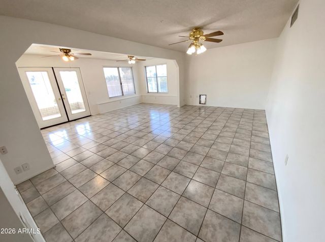 13613 N BUCCANEER Way, Sun City, AZ 85351