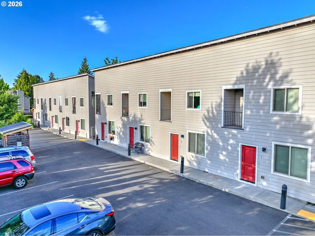 17345 Sw BLANTON St, Beaverton, OR 97078