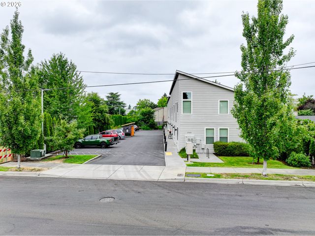 17345 Sw BLANTON St, Beaverton, OR 97078
