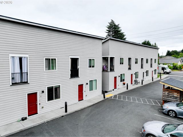 17345 Sw BLANTON St, Beaverton, OR 97078