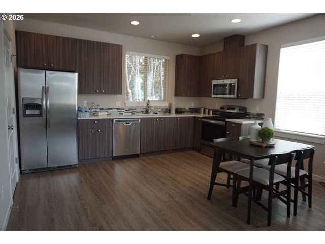 17345 Sw BLANTON St, Beaverton, OR 97078