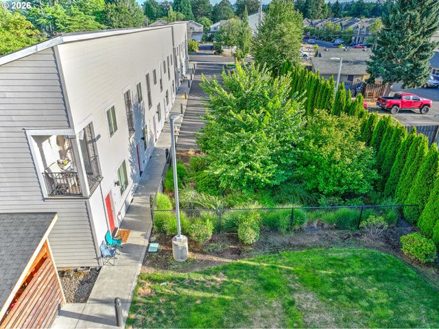 17345 Sw BLANTON St, Beaverton, OR 97078