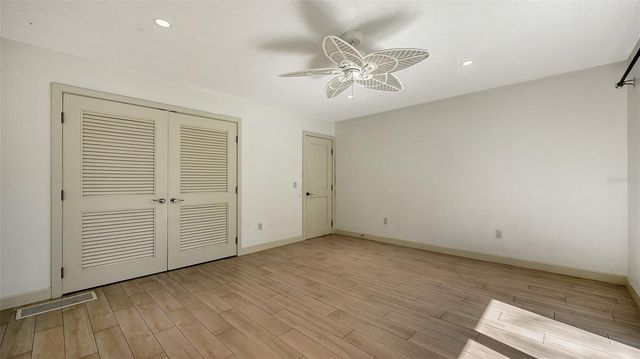 5310 HIDDEN HARBOR ROAD, Sarasota, FL 34242