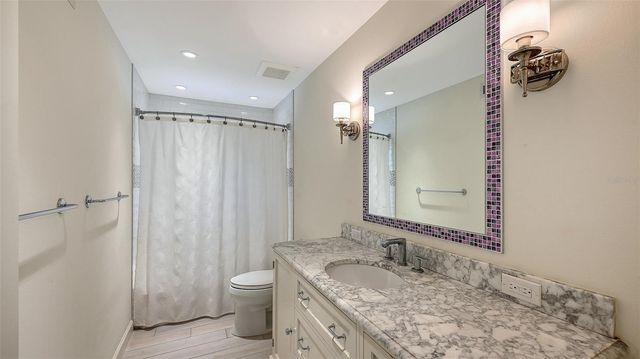 5310 HIDDEN HARBOR ROAD, Sarasota, FL 34242