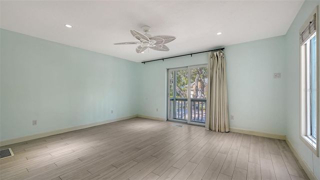 5310 HIDDEN HARBOR ROAD, Sarasota, FL 34242