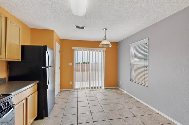 107 OAKWOOD Court SW, Rio Rancho, NM 87124