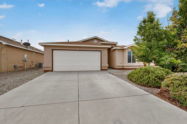 107 OAKWOOD Court SW, Rio Rancho, NM 87124