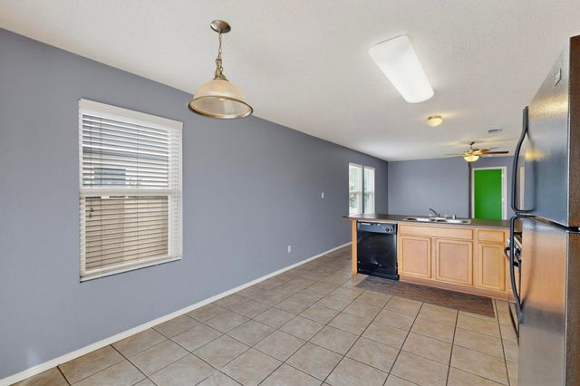 107 OAKWOOD Court SW, Rio Rancho, NM 87124