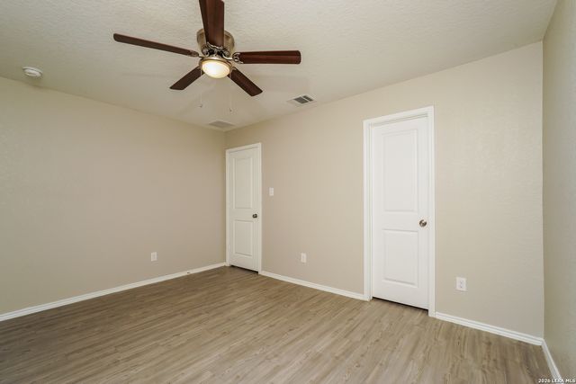 2402 Double Oak, New Braunfels, TX 78130