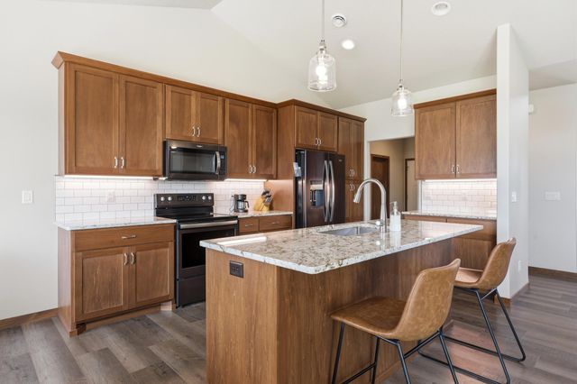 1229 Southview Drive SW, Glyndon, MN 56547