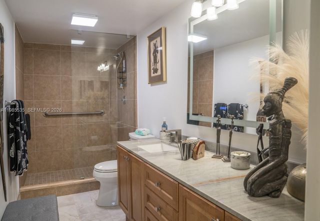 1800 S Ocean Blvd 301, Lauderdale By The Sea, FL 33062