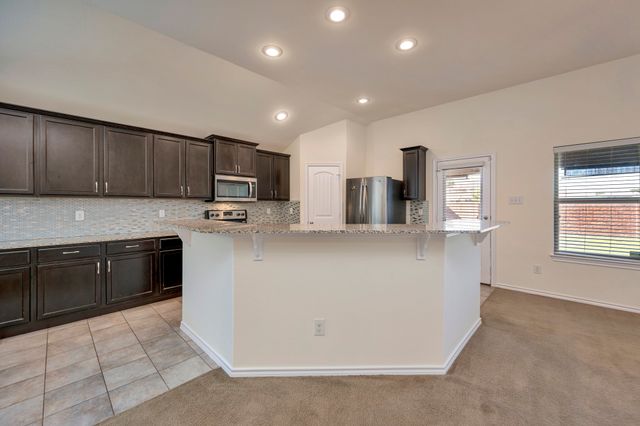 12024 Castleford Way, Fort Worth, TX 76036