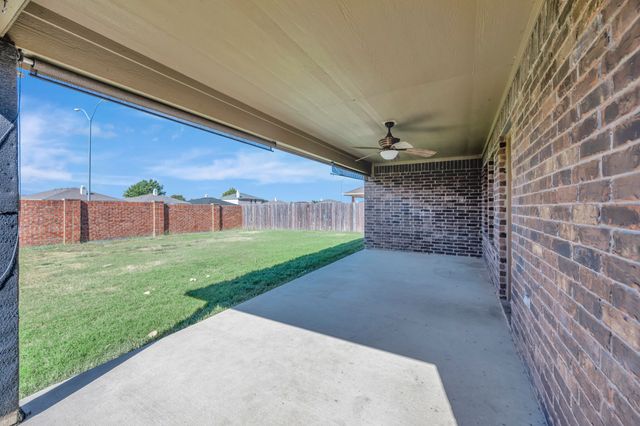 12024 Castleford Way, Fort Worth, TX 76036