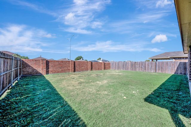 12024 Castleford Way, Fort Worth, TX 76036