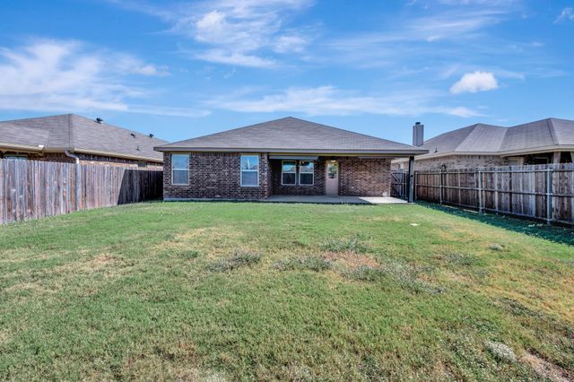 12024 Castleford Way, Fort Worth, TX 76036