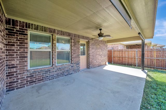 12024 Castleford Way, Fort Worth, TX 76036