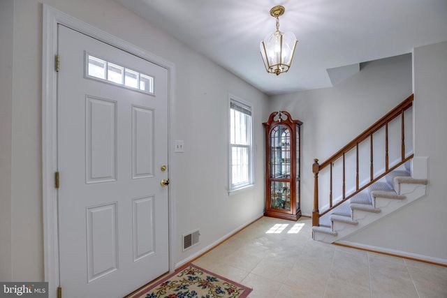 9720 ASPEN HOLLOW WAY, Fairfax, VA 22032