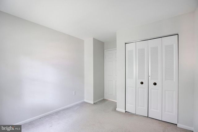 9720 ASPEN HOLLOW WAY, Fairfax, VA 22032