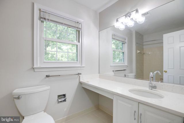 9720 ASPEN HOLLOW WAY, Fairfax, VA 22032