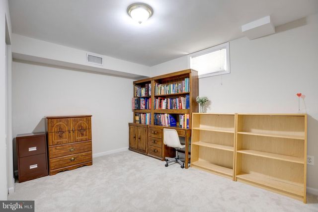 9720 ASPEN HOLLOW WAY, Fairfax, VA 22032