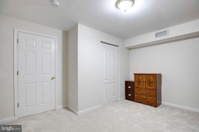9720 ASPEN HOLLOW WAY, Fairfax, VA 22032