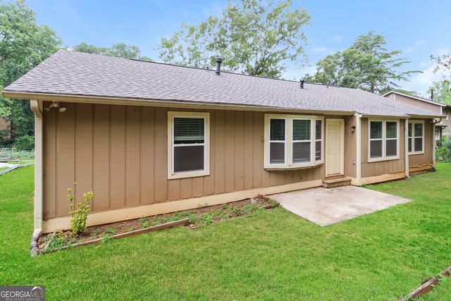 858 Martin Road, Stone Mountain, GA 30088