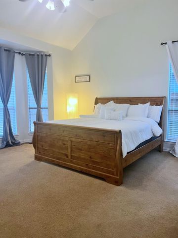 403 Sodbury Court, Roanoke, TX 76262