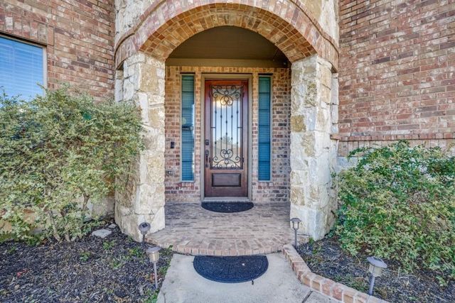 403 Sodbury Court, Roanoke, TX 76262