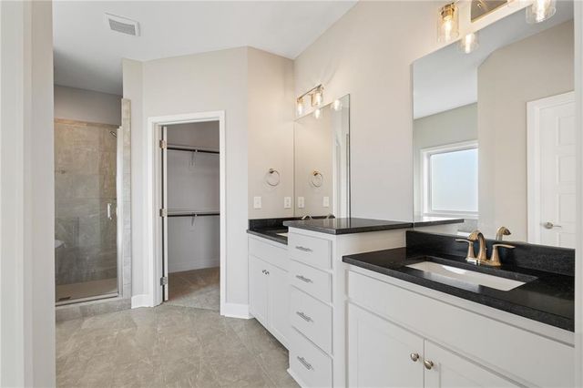 7001 NE 103rd Street, Kansas City, MO 64156