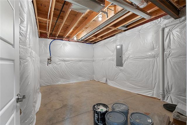 7001 NE 103rd Street, Kansas City, MO 64156