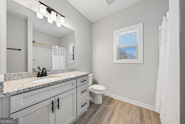 142 Fairview Station, Hartwell, GA 30643