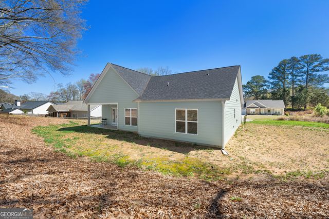 142 Fairview Station, Hartwell, GA 30643