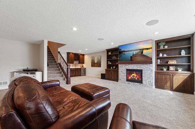 7670 Odell Avenue NE, Otsego, MN 55330