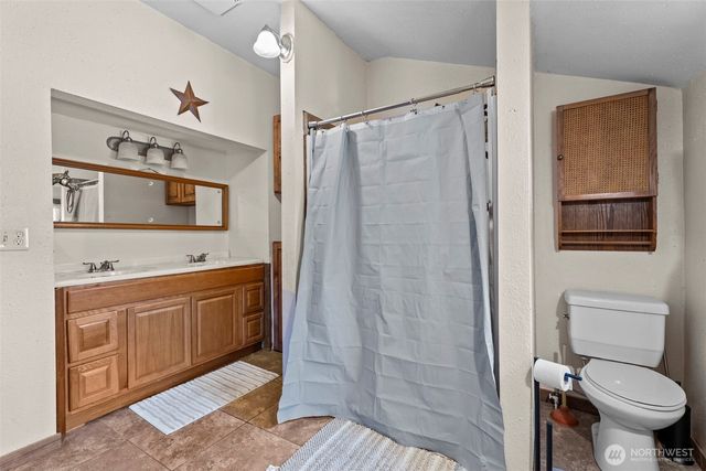 134 Macomber Road, Chehalis, WA 98532