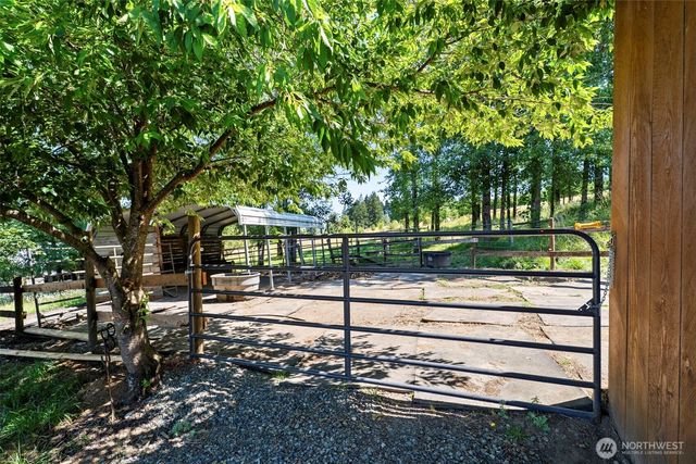 134 Macomber Road, Chehalis, WA 98532