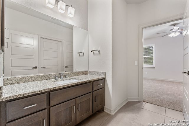 14307 Hill Prince, San Antonio, TX 78248