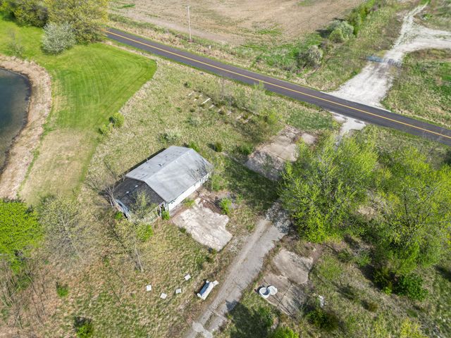 6908 E MEXICO GRAVEL RD, Columbia, MO 65202