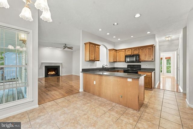 114 SETTLERS CIR, Winchester, VA 22602