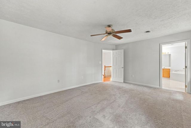 114 SETTLERS CIR, Winchester, VA 22602